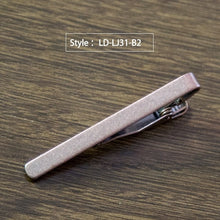 Load image into Gallery viewer, New Simple Fashion Style Tie Clip for Men Metal Silver Gold Tone Simple Bar Clasp Practical Necktie Clasp Tie Pin for Mens Gift
